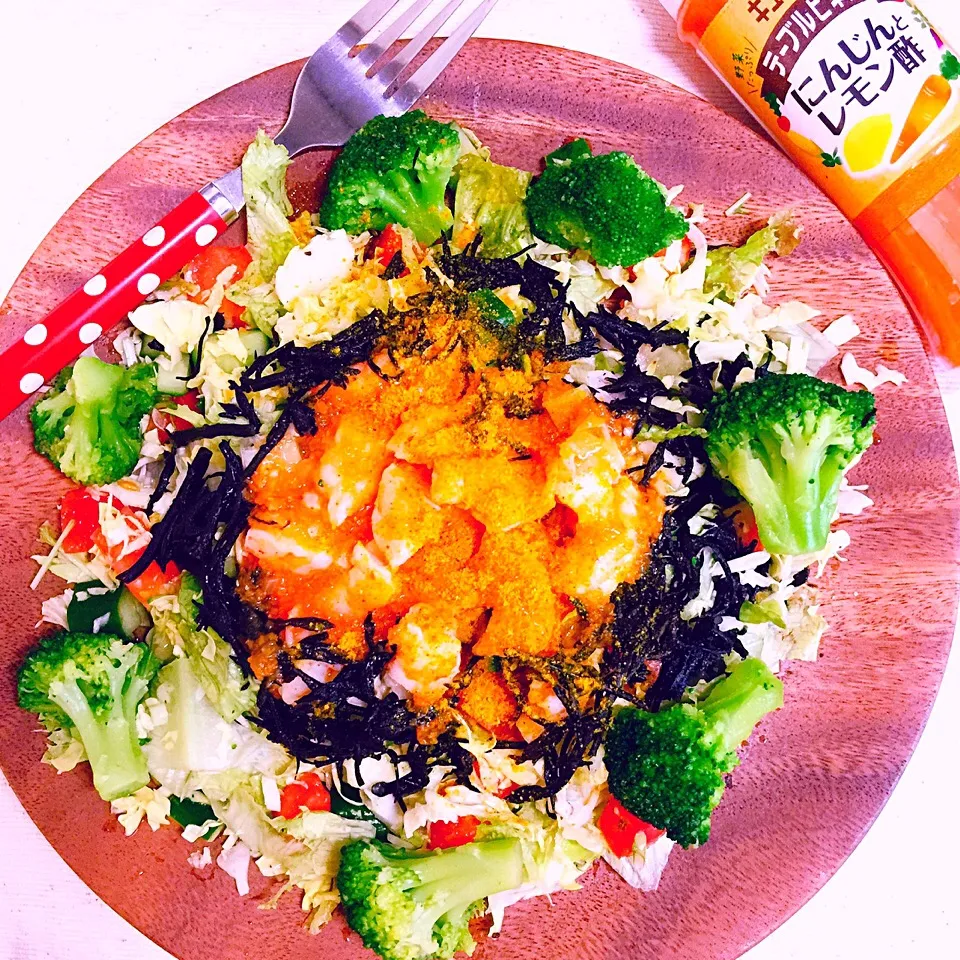 Snapdishの料理写真:☆エビとひじきのチョップドサラダ

#キユーピー #テーブルビネガー #さっぱり #野菜たっぷり #エビ #snapdish|りんりんさん