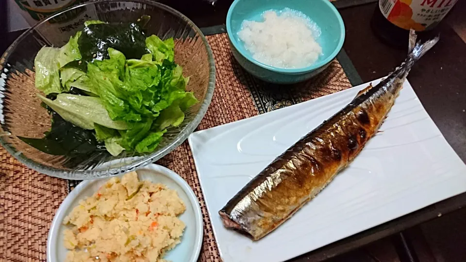 Snapdishの料理写真:秋刀魚&チョレギサラダ&卯の花|まぐろさん