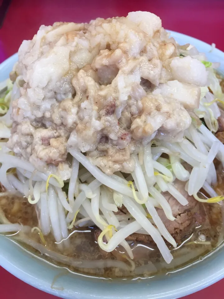 ラーメン二郎中山駅前店🍜
子豚、ニンニク、アブラマシマシ🐷

#ラーメン二郎#ラーメン|NOMU'S キッチン🍳さん