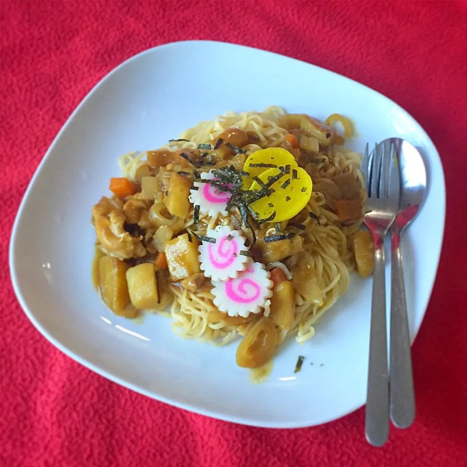 Home Cooked Japanese Curry Chicken with Ramen. 家庭料理のチキンカレーラーメン。|Yannさん