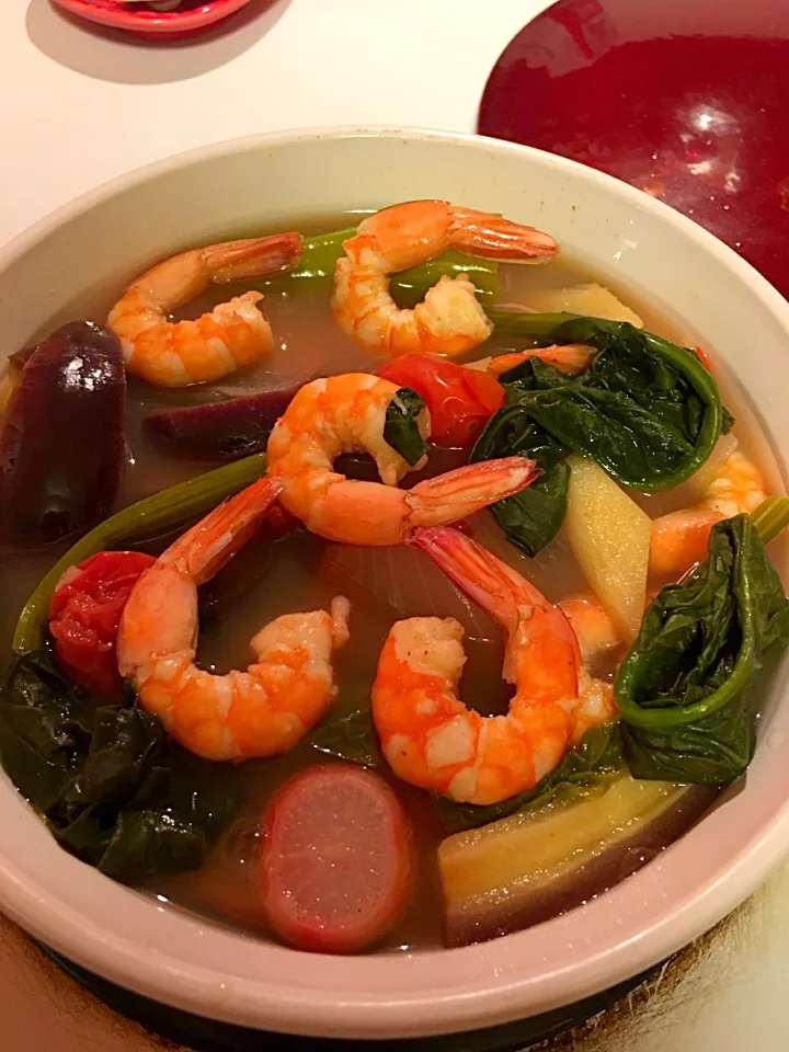 Tamarind Broth Shrimp & Veggies
sinigang na hipon #sinigang #hipon #shrimps|🌺IAnneさん