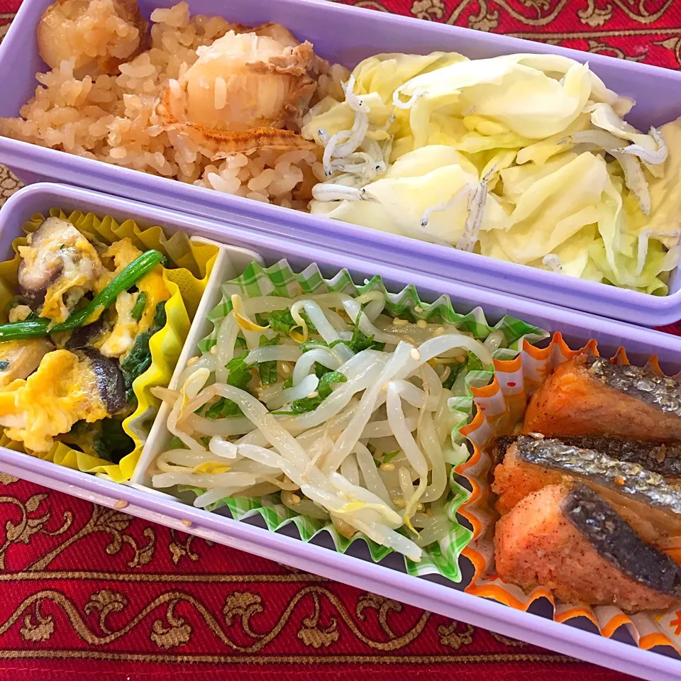 甘鮭のムニエルともやしのナムルとホタテご飯弁当|もえさん