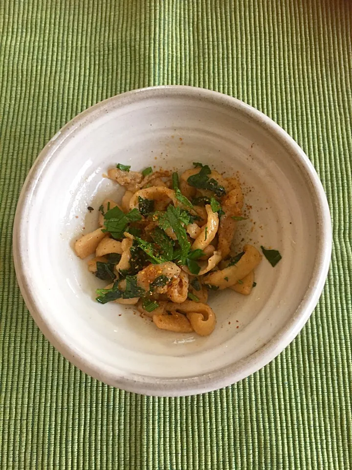 鶏皮のイタリアンパセリ炒め😋
塩胡椒、お醤油、七味で味付け^ ^|RU.Farmさん