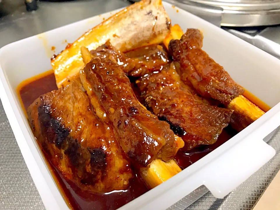 Beef ribs BBQ sauce|yeni kartikasariさん