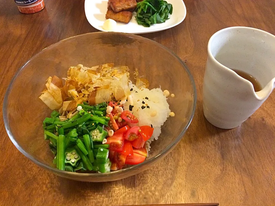 こう見えても蕎麦。野菜を食べようと|えりさん