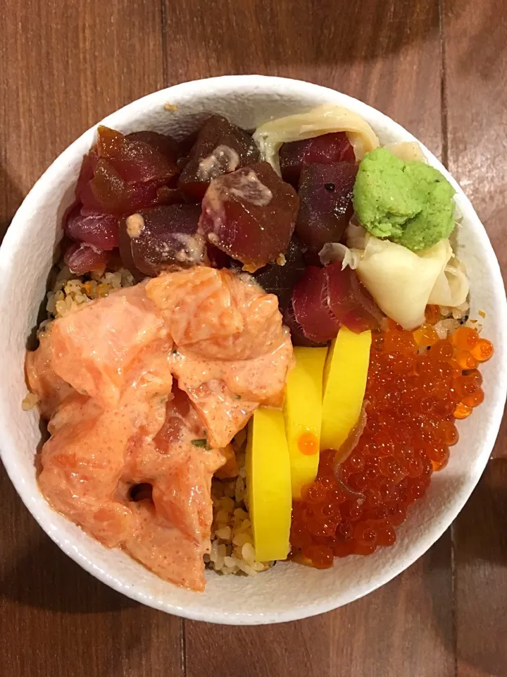 Snapdishの料理写真:Mentai chirashi @ Tanuki Raw|Ong Sor Fernさん