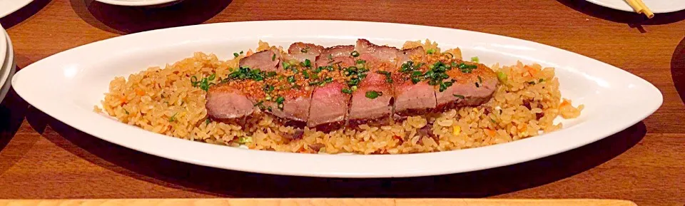 🥓Fried rice w/ steak topping🥓|山田さん