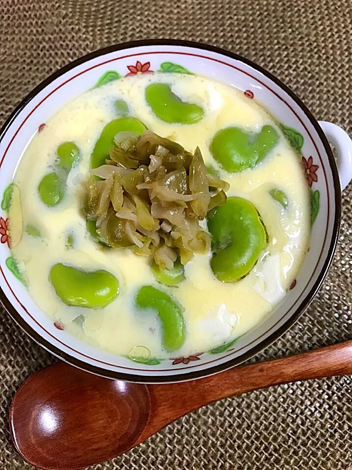 豆腐とそら豆の茶碗蒸し♪ ザーサイのっけて|あまねこ🌿さん