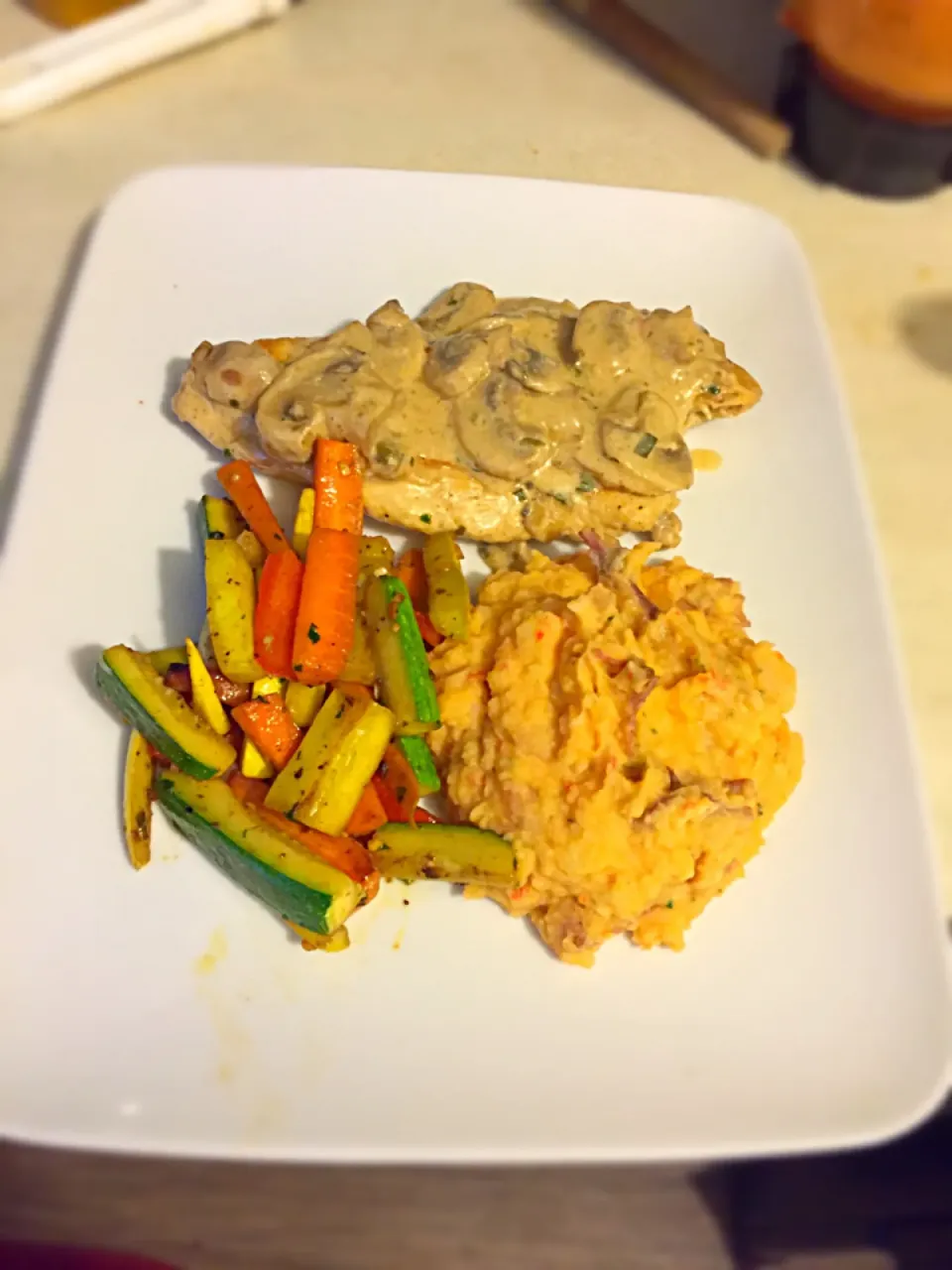 Chardonnay chicken|chef bryanさん