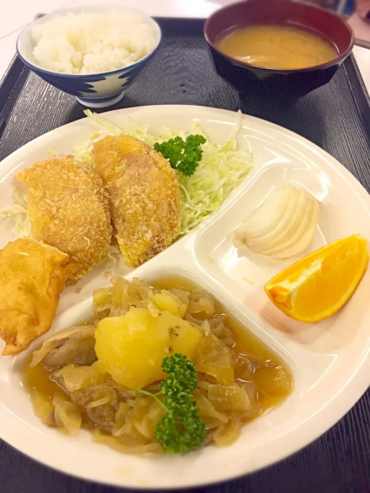 ハムカツ肉じゃが定食|daigoさん