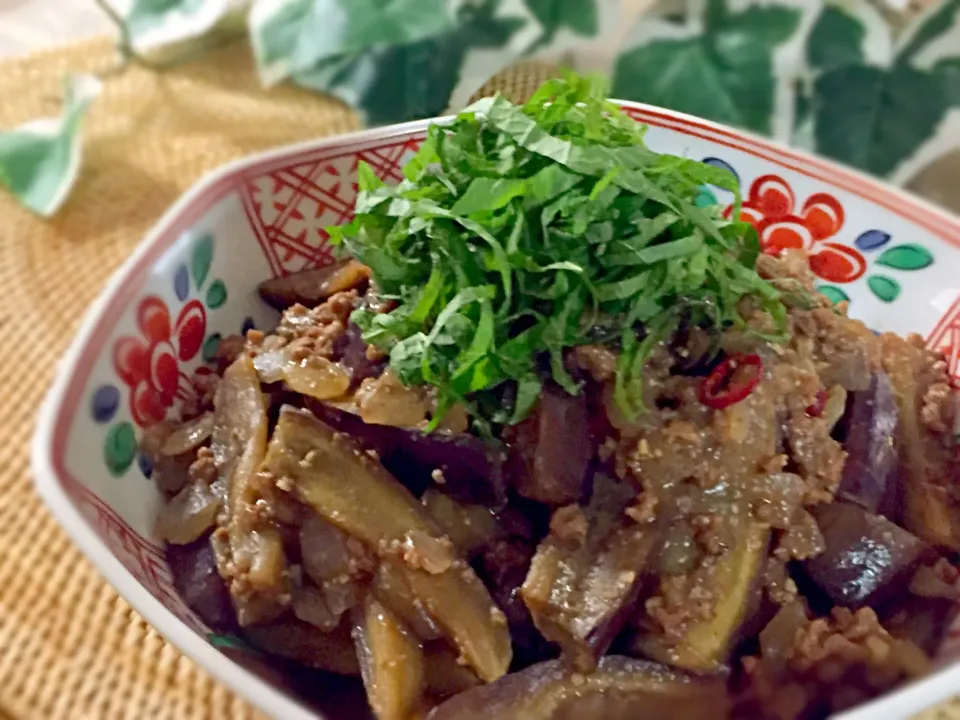 Tomoko Itoちゃんの料理 なすの赤味噌挽肉バルサミコ炒め💗を大豆のお肉で♪|あゆさん