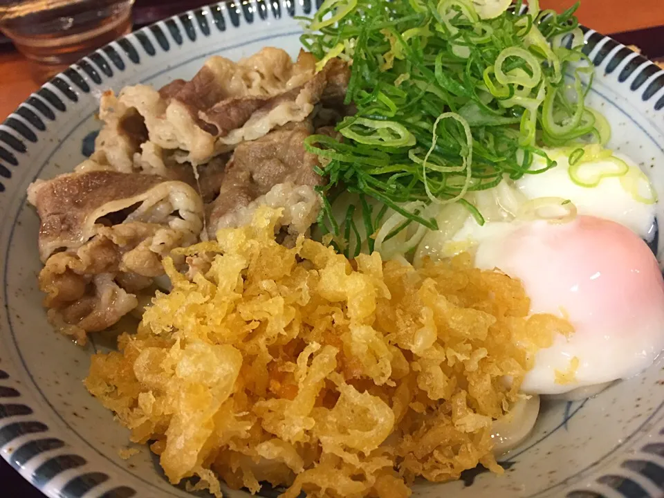 牛肉釜玉だし醤油うどん|buhizouさん