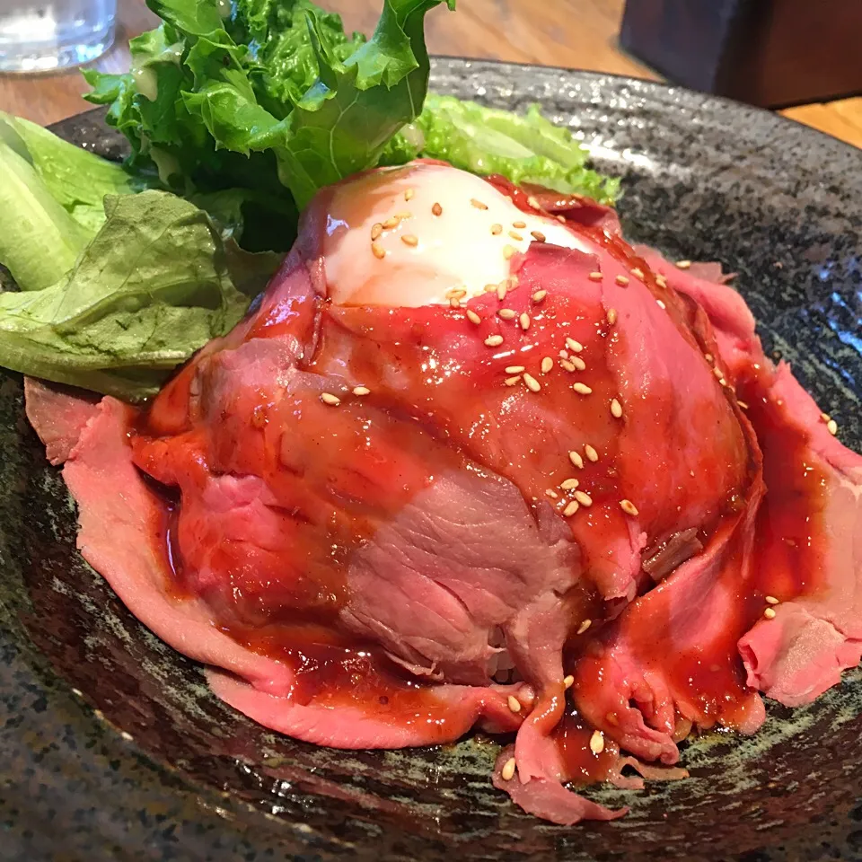 ローストビーフ丼|なお。さん