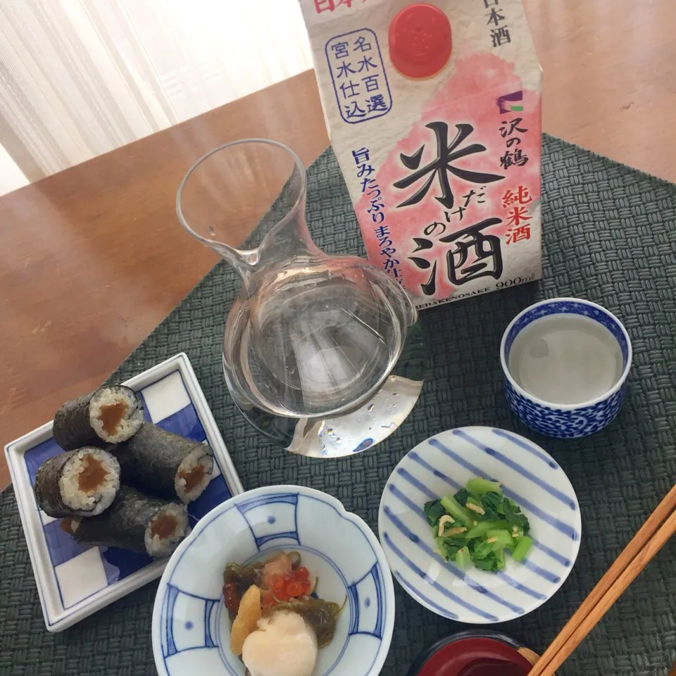 Snapdishの料理写真:青菜で一杯…のつもりが。  辛口でおいしいから、あれもこれも食べたくなっちゃいました。#沢の鶴米だけの酒|はるさん