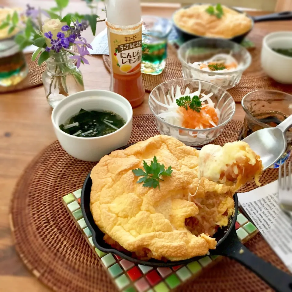 めぐぴょんさんの料理 チーズ入りスフレオムライス|カタツムリさん