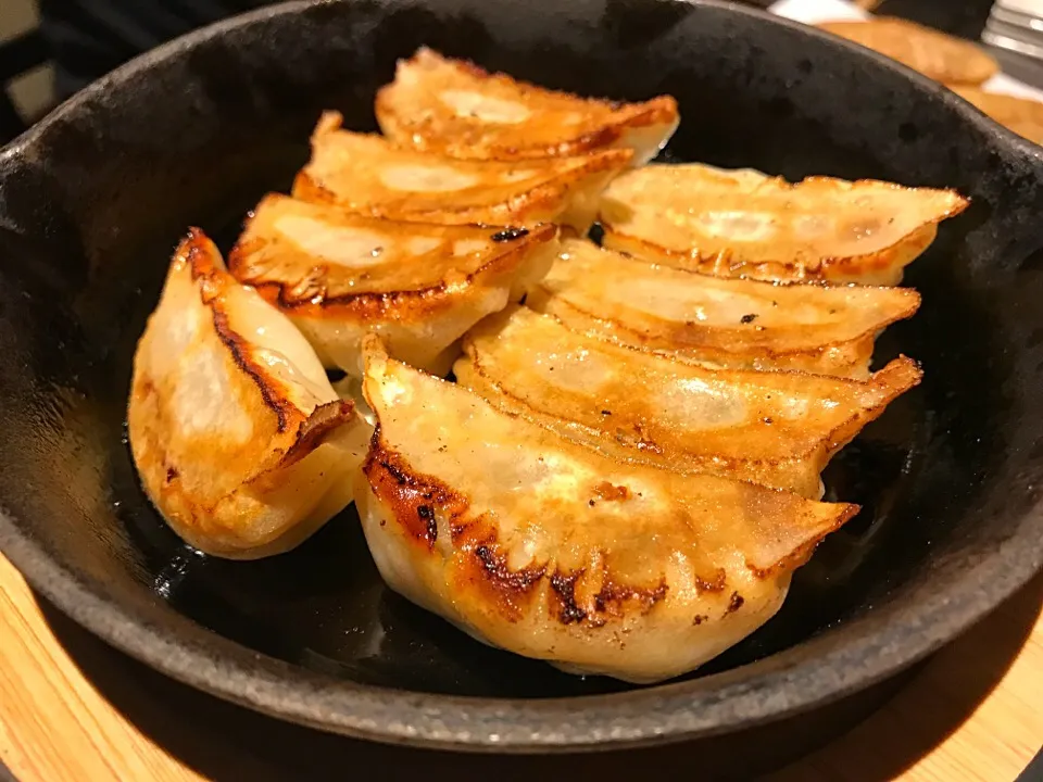 Snapdishの料理写真:Gyoza|erindaさん