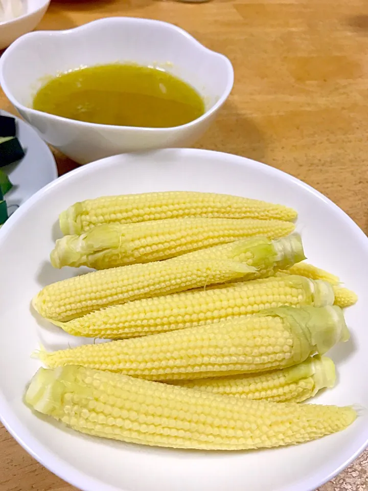 ヤングコーン🌽バーニャカウダ|庄司誠吾さん