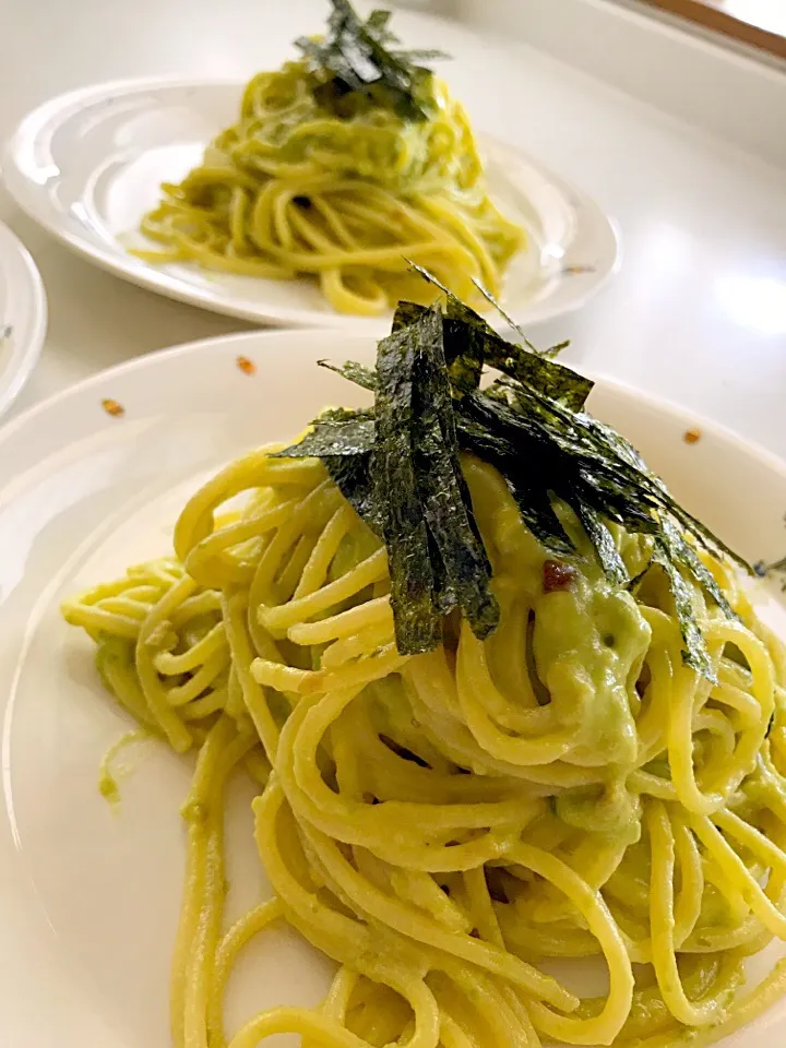 アボカドの和風クリームパスタ
麺つゆは椎茸風味の手作りよ〜👍|YUMIさん