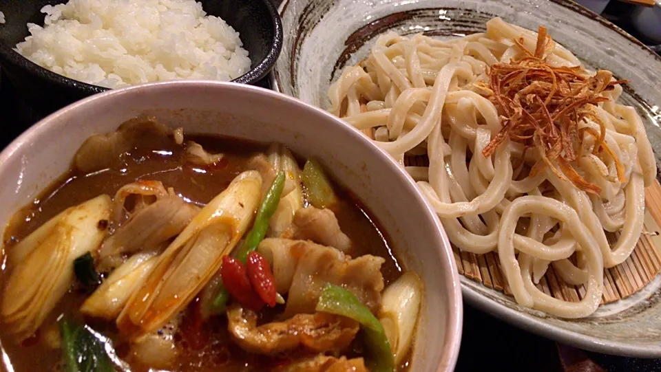 Snapdishの料理写真:【期間限定】薬膳カレー汁うどんを頂きました。|momongatomoさん