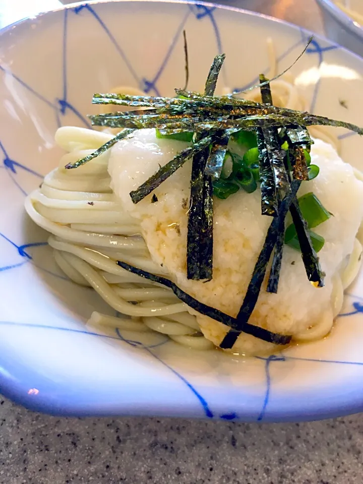 へぎ蕎麦の山かけ✨|てんてんさん