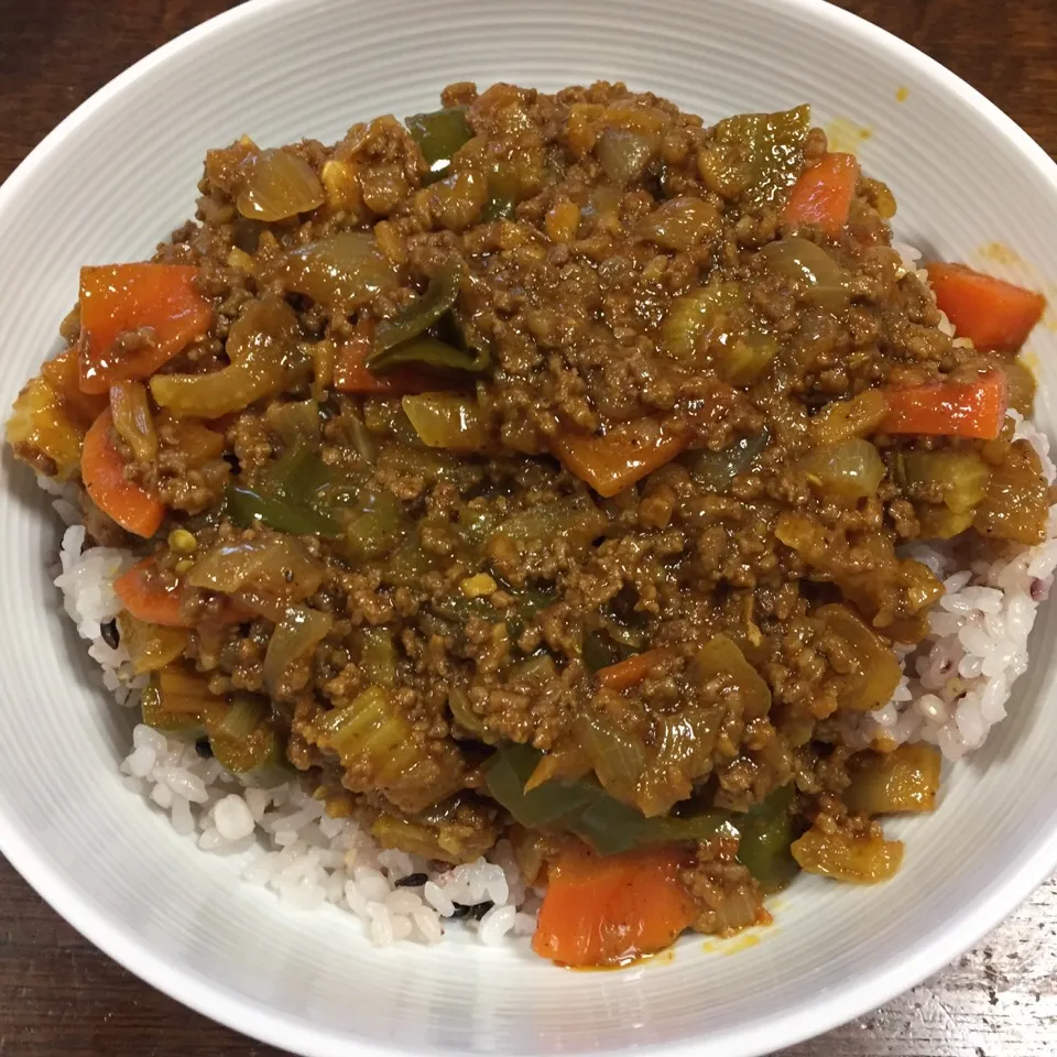 夕飯は #カレー
#夕飯|アクちゃんさん