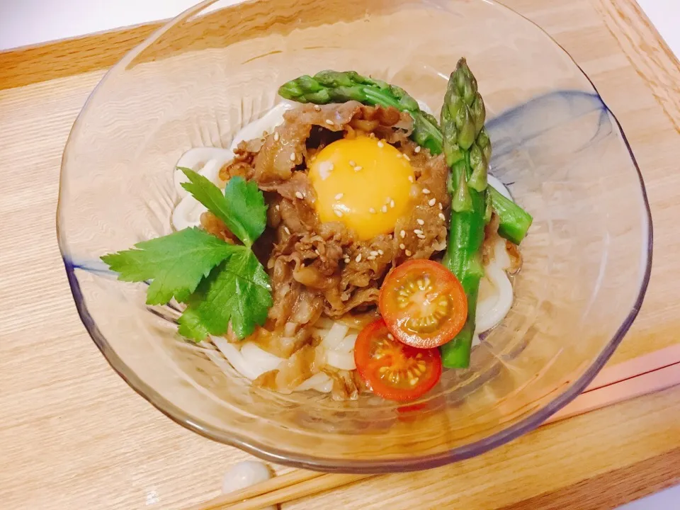 肉サラダうどん🥗 #牛肉 #サラダうどん #サラダ #うどん|かまあやさん