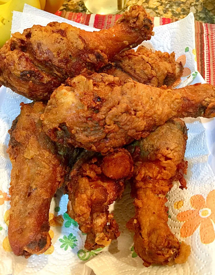 Seasoned Fried Chicken Drumsticks 🍗|Alma's Home Kitchenさん