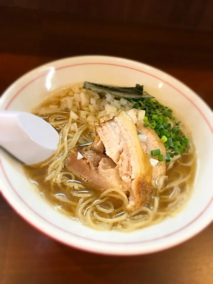 Snapdishの料理写真:煮干し蕎麦（淡麗） ＠零一弐三（すうじ）|石田尚之さん