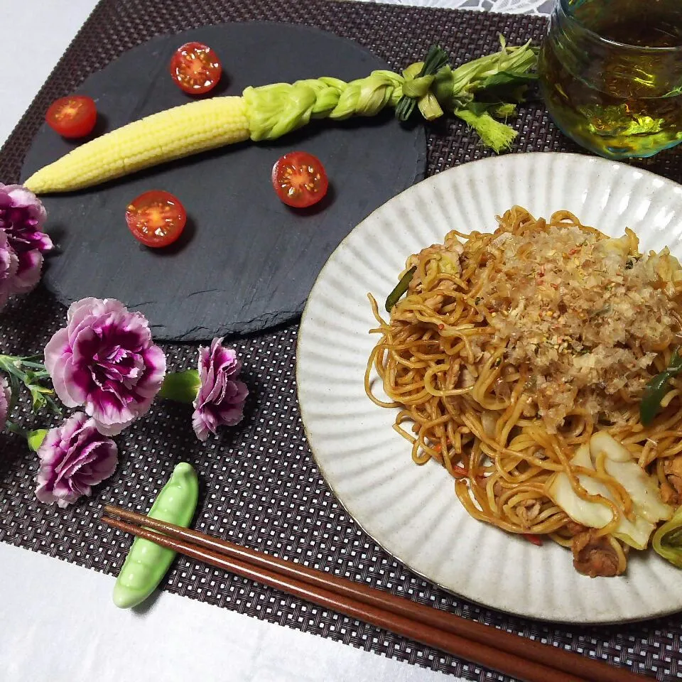 焼きそばとヤングコーン♥|シュワシュワキッチンさん