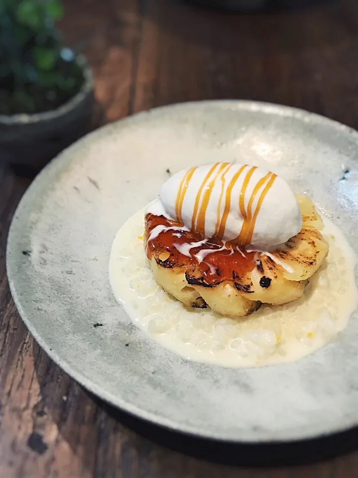 Snapdishの料理写真:Rice pudding with grilled pineapple and coconut sorbet|rick chanさん