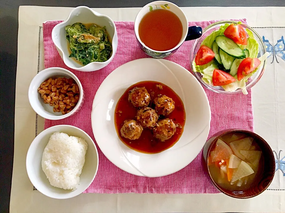 ベジ料理♡豆腐蓮根もちもちボールのご飯|みよさん