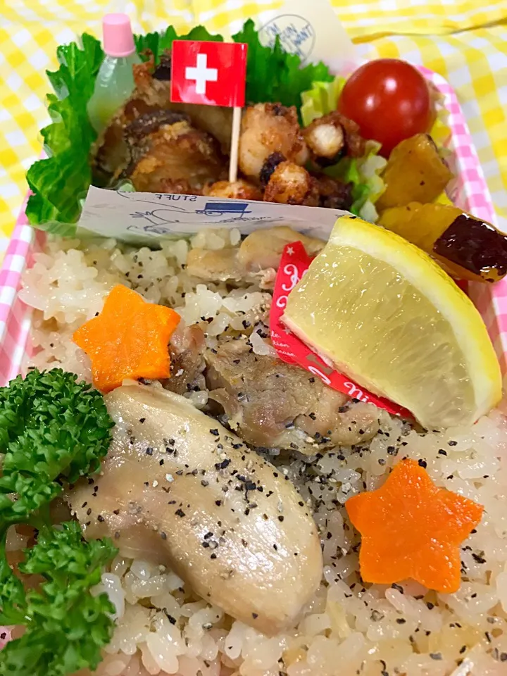 Snapdishの料理写真:アジアン鶏飯弁当|かりんかさん