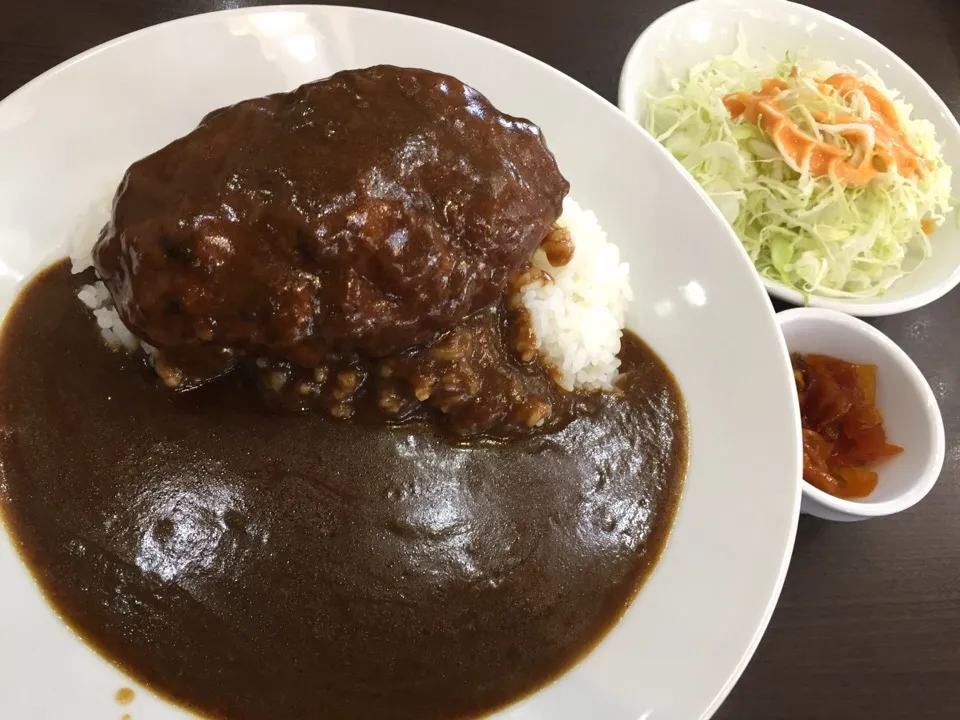 ハンバーグカレーライス🍛|まさとさん