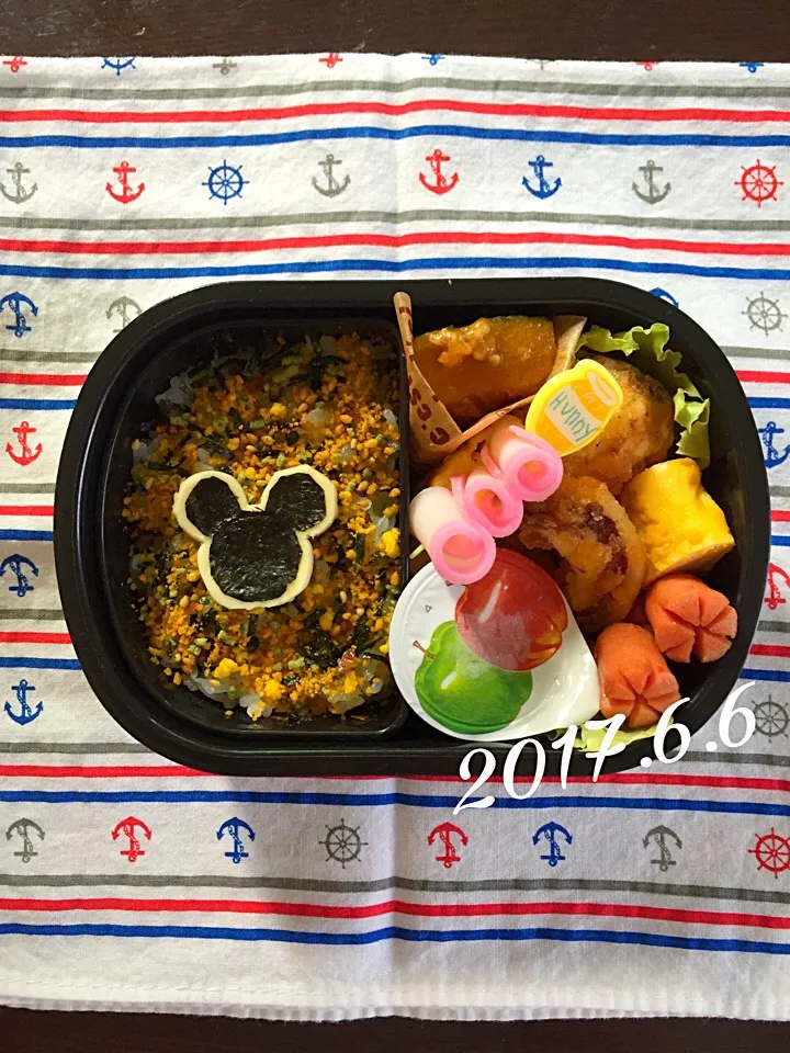 ふりかけonミッキー弁当♡|カイサナママさん