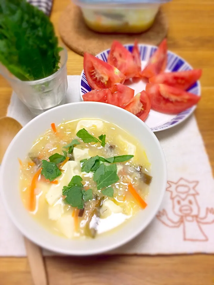 スープストック薬膳風
かーらーの野菜スープ
かーらーの豆腐スープ(o⁰⊖⁰o)
#展開料理|morimi32さん