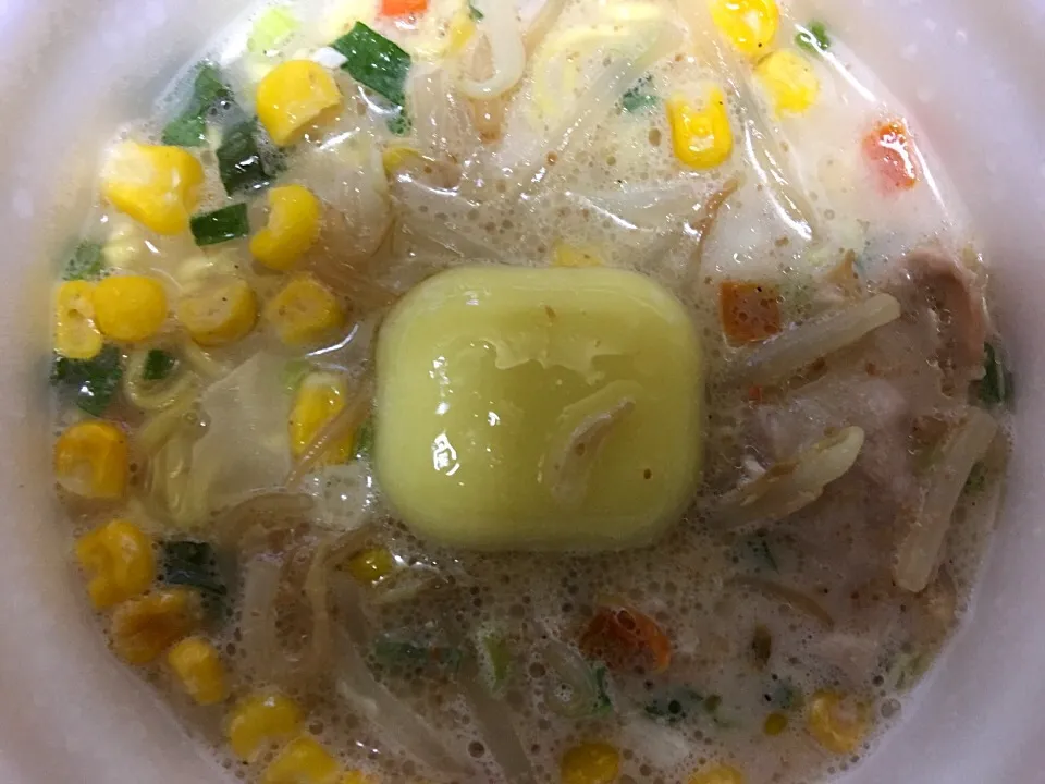 スーパーカップ コーン塩バター味ラーメン|ばーさんさん