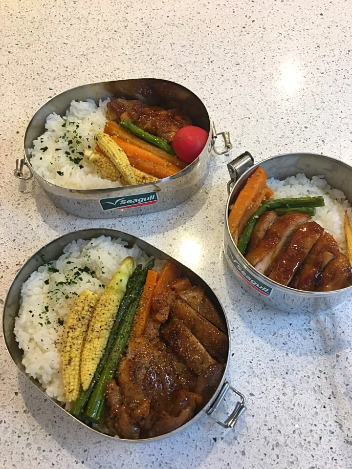 Snapdishの料理写真:照り焼きチキン弁当♡
ベビーコーンが🌽美味しい季節です♡|REINA✨さん