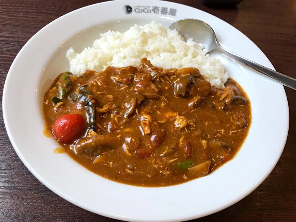 CoCo壱番屋のチキンと夏野菜カレー|Ikue Sawadaさん