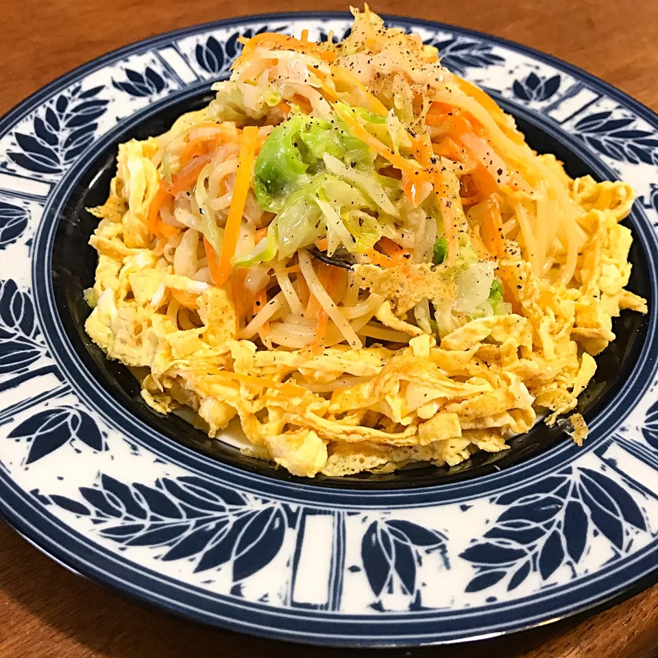 キャベツと人参とたまごのクリームパスタ|Ayayaさん