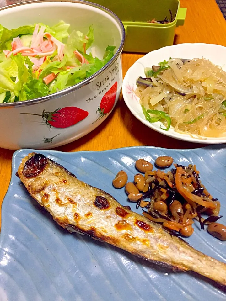 姫だら
肉なしチャプエ、大豆のひじき煮
サラダ|みかんさん