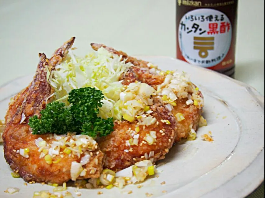 #mizkan #カンタン！黒酢でコクうま料理 
手羽先のから揚げ (ﾕｳﾘﾝﾁｨﾂｳ)
薬味たっぷりの黒酢だれをかけて|mika78さん