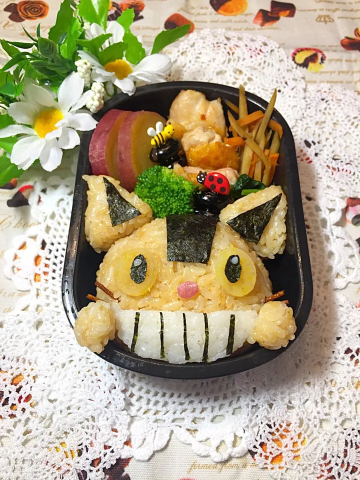 ねこバスのお弁当☆|makoryuneさん