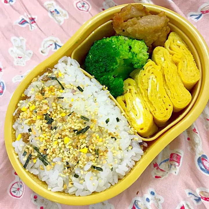 いつもと一緒のお弁当🍱卵焼きに中華だしを使ってみました|agnes2001さん