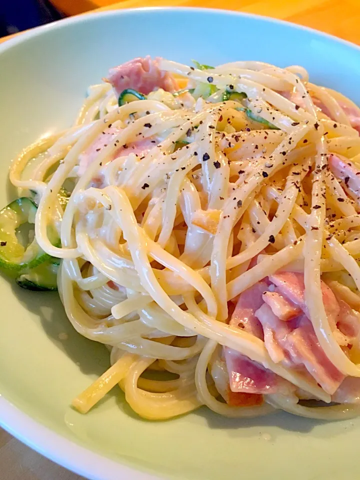 塩レモンのクリームパスタ😋|バンビさん