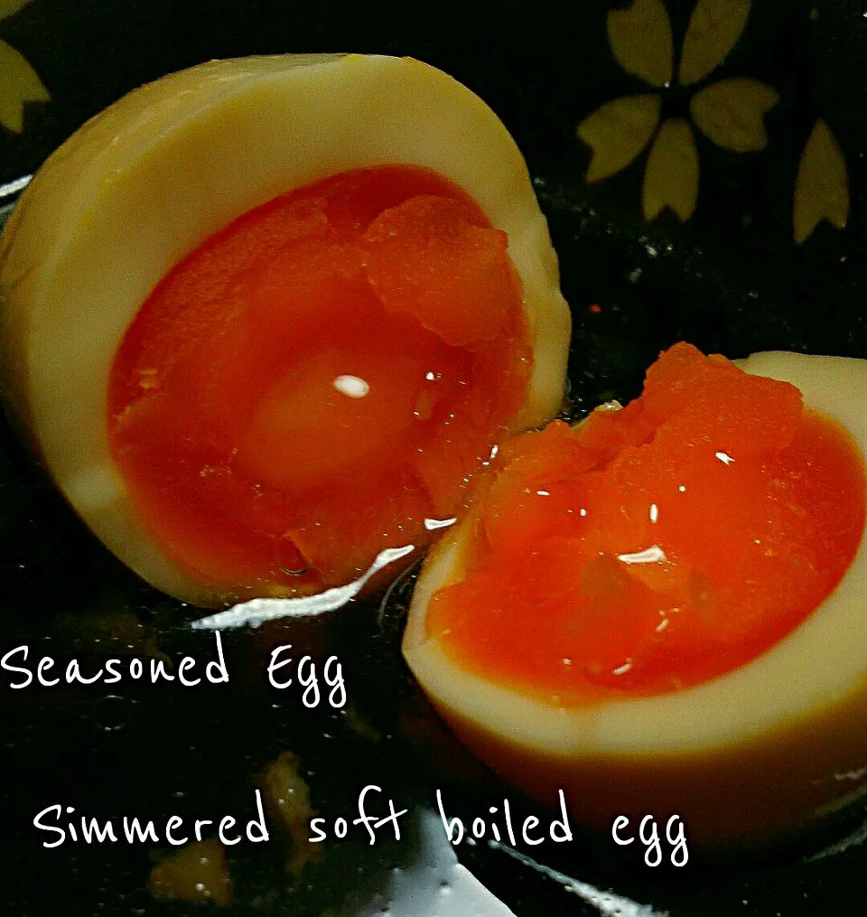 Snapdishの料理写真:Seasoned Egg 🐣 Simmered soft-boiled egg 🍻 テビチの煮込み汁に浸けた#味玉 ヤバイ～(*≧∀≦*)旨い～( ´∀｀) #おつまみ|まめさん