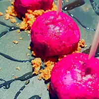 Beetroot and goats cheese lollies with pecan soil|Terence Hayさん