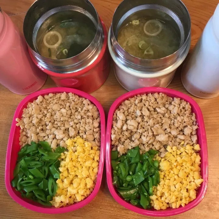 三色丼弁当|ツインズママさん