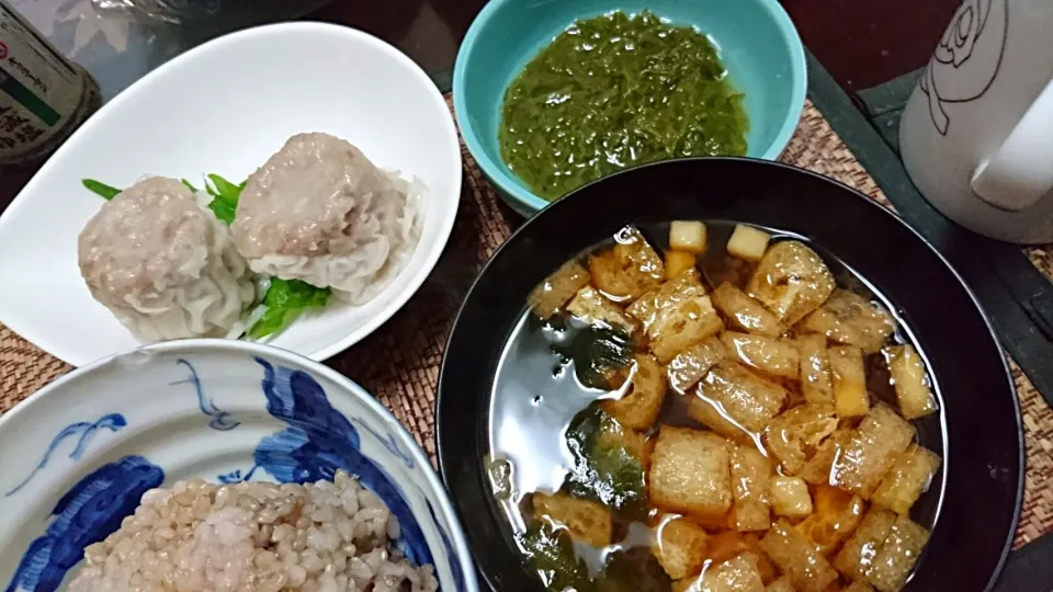 シューマイ&めかぶ&ワカメの味噌汁|まぐろさん