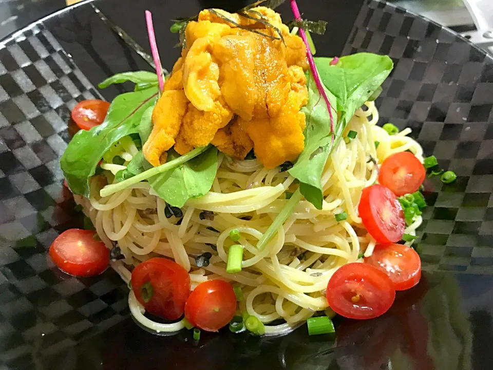 冷製 ウニクリームパスタ
#パスタ #ウニ #冷製|さくたろうさん