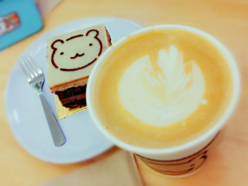 coffee time.... #ohsocute #yum #yumny #break|princessjoさん